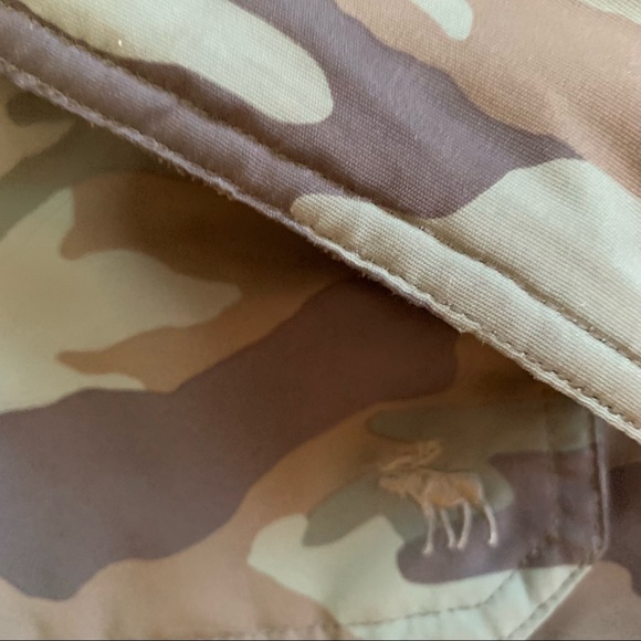 Abercrombie and Fitch Boys Fall Jacket - Picture 5 of 9